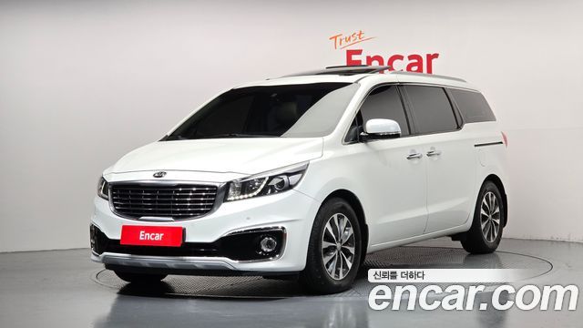 Kia Carnival 9-seater Luxury — пробег 254 821 км — фото 1 из 5