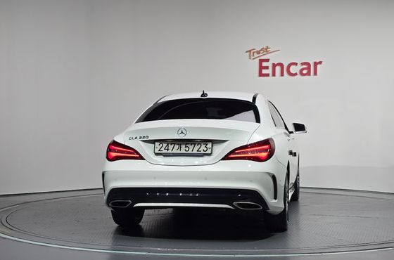 Mercedes-Benz CLA-Class CLA220 AMG Line — пробег 32 465 км — фото 4 из 5