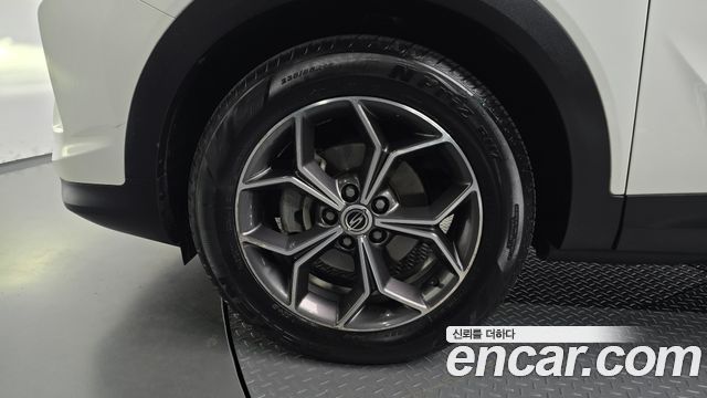 Ssangyong KORANDO из Кореи Encar