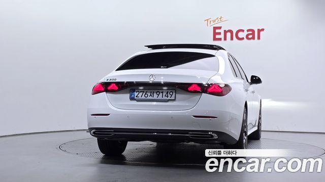 Mercedes-Benz E-Class из Кореи Encar