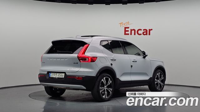 Volvo XC40 из Кореи Encar