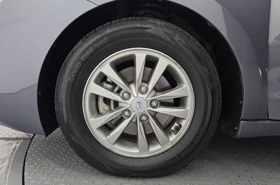 Hyundai AVANTE 1.6 Smart — пробег 96 470 км — фото 5 из 5