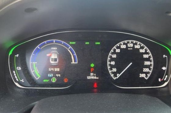 Honda Accord 2.0 Hybrid Touring — пробег 121 913 км — фото 4 из 5
