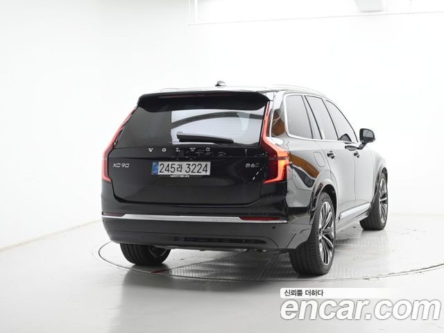 Volvo XC90 B6 Ultra Bright — пробег 257 км — фото 2 из 5