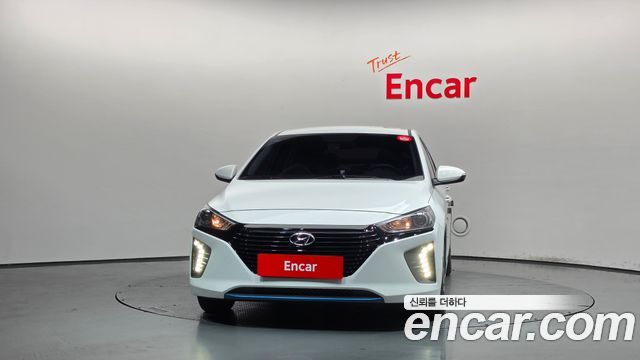 Hyundai Ioniq из Кореи Encar