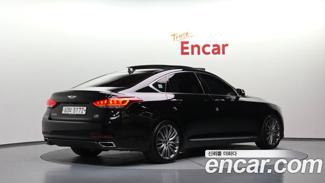 Hyundai Genesis из Кореи Encar