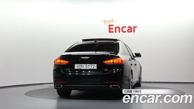 Hyundai Genesis из Кореи Encar