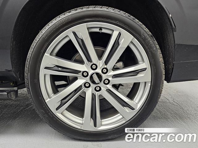Cadillac Escalade из Кореи Encar