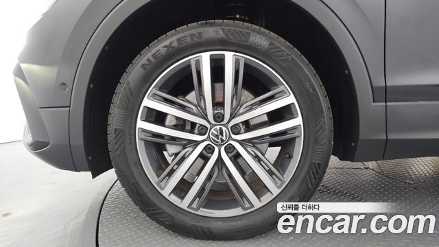 Volkswagen Tiguan из Кореи Encar