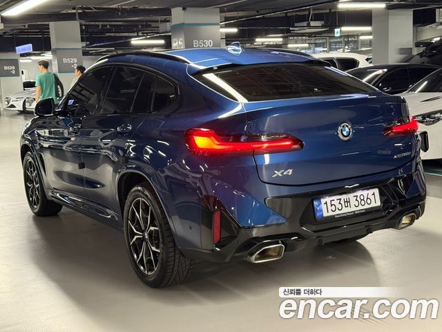 BMW X4 xDrive20i M Sport — пробег 95 673 км — фото 3 из 5