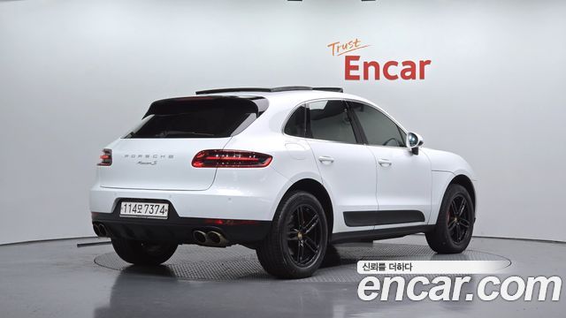 Porsche Macan из Кореи Encar