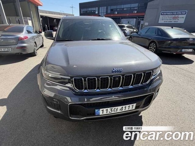 Jeep Cherokee 3.6 Overland — пробег 24 793 км — фото 1 из 5