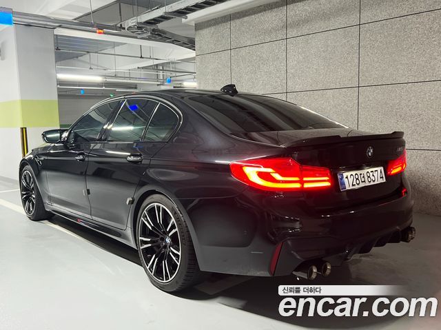 BMW M5 M5 Sedan — пробег 70 020 км — фото 3 из 5