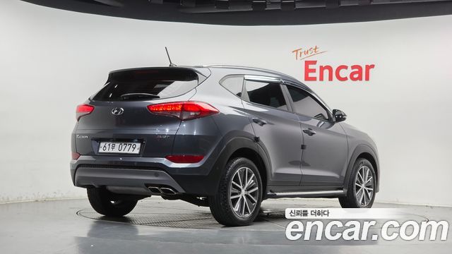 Hyundai Tucson Diesel 2.0 2WD Premium — пробег 120 721 км — фото 2 из 5