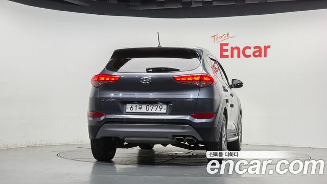 Hyundai Tucson Diesel 2.0 2WD Premium — пробег 120 721 км — фото 4 из 5