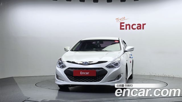 Hyundai Sonata 2.0 Premium — пробег 177 725 км — фото 3 из 5