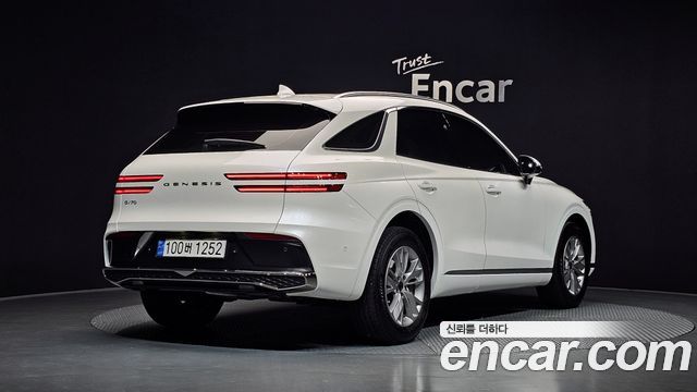 Genesis GV70 из Кореи Encar