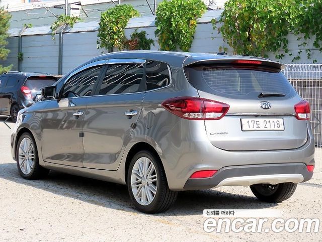 Kia Carens 1.7 VGT Prestige — пробег 154 698 км — фото 3 из 5