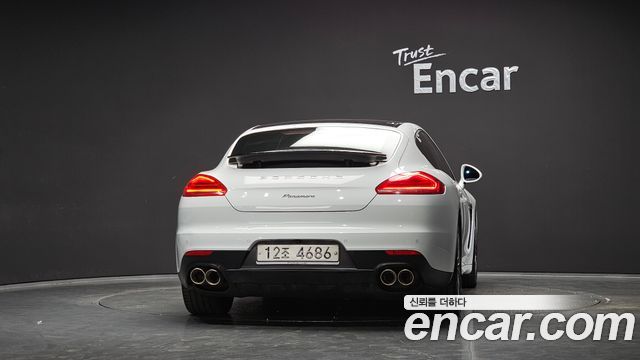 Porsche Panamera 3.0 Diesel 970 — пробег 146 459 км — фото 4 из 5