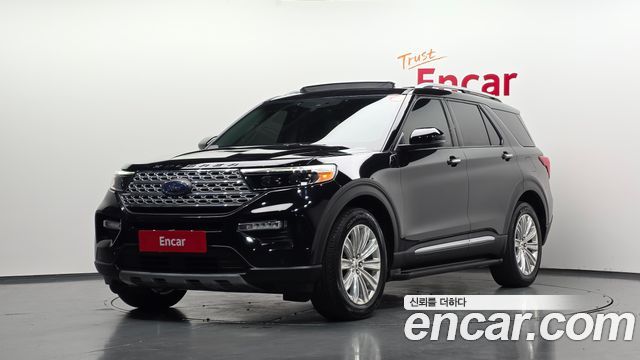 Ford Explorer 2.3 LimIted 4WD — пробег 65 140 км — фото 1 из 5