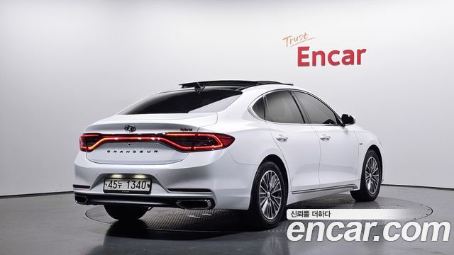 Hyundai Grandeur из Кореи Encar