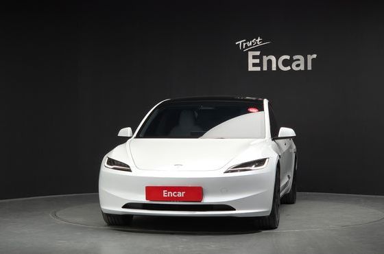 Tesla Model 3 RWD — пробег 18 105 км — фото 3 из 5