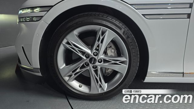 Genesis G90 из Кореи Encar