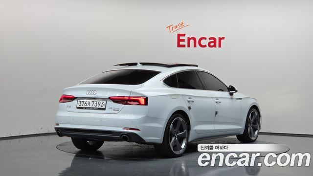 Audi A5 45 TFSI Quattro Premium Sportback — пробег 56 058 км — фото 2 из 5