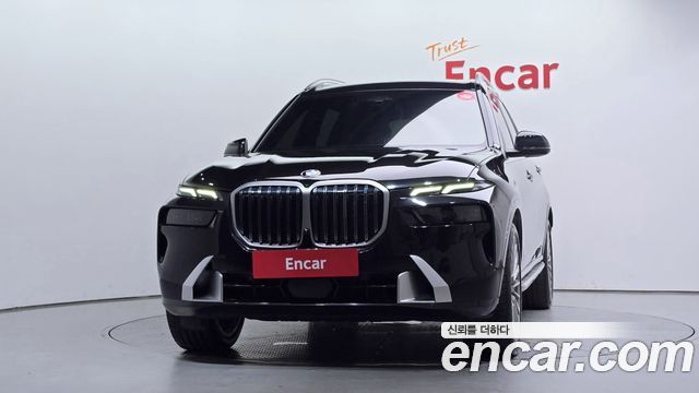 BMW X7 xDrive 40i Design Pure Excellence 7-Seater — пробег 93 914 км — фото 3 из 5