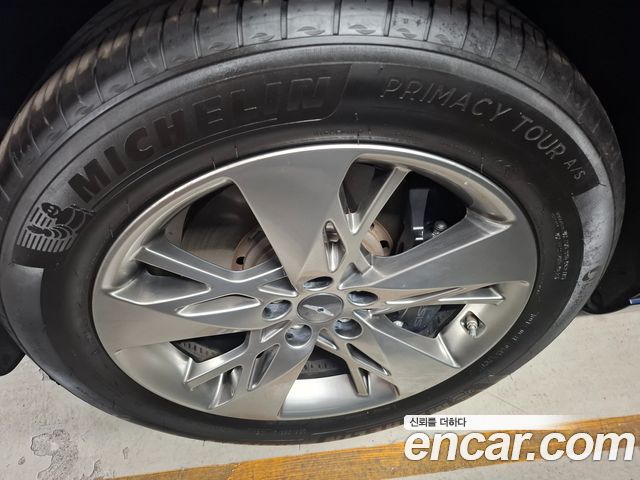 Genesis GV70 из Кореи Encar