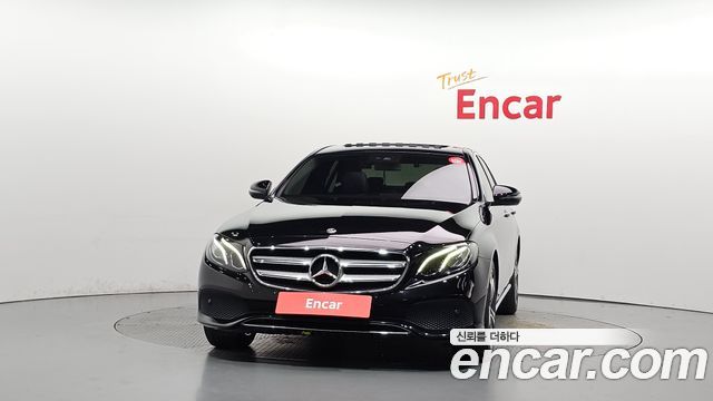 Mercedes-Benz E-Class из Кореи Encar