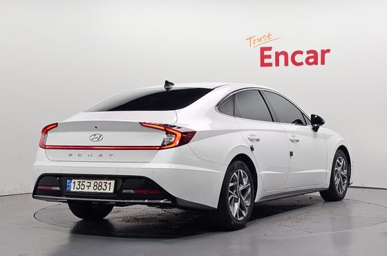 Hyundai Sonata 2.0 Premium Plus — пробег 50 955 км — фото 2 из 5