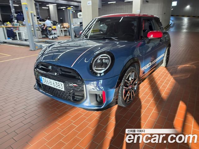 Mini Cooper JCW — пробег 7 002 км — фото 1 из 5