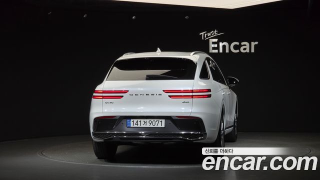 Genesis GV70 из Кореи Encar