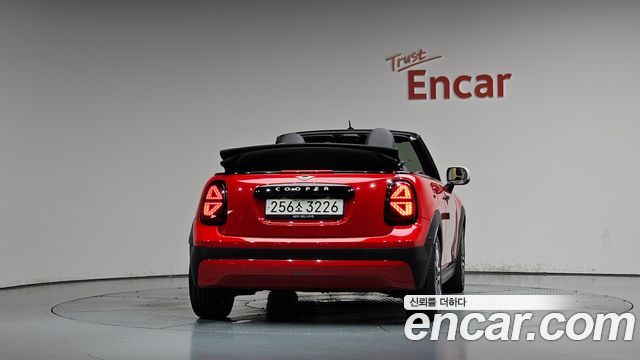 Mini Cooper Convertible Classic — пробег 7 795 км — фото 4 из 5