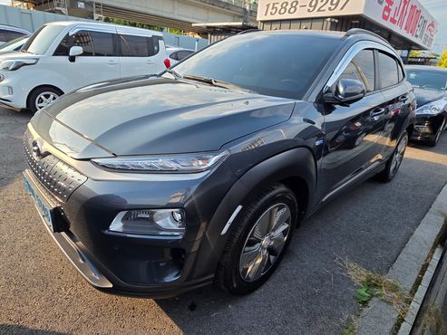 Hyundai Kona Premium — пробег 44 640 км — фото 1 из 5