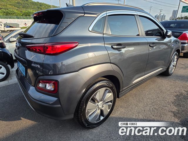 Hyundai Kona Premium — пробег 44 640 км — фото 2 из 5