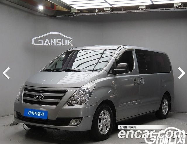 Hyundai Starex 12-Seater Wagon Smart — пробег 100 000 км — фото 2 из 5