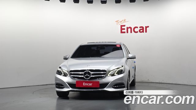 Mercedes-Benz E-Class E220 CDI Avantgarde — пробег 83 783 км — фото 3 из 5