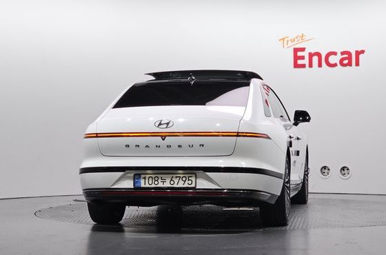 Hyundai Grandeur Calligraphy — пробег 62 990 км — фото 4 из 5