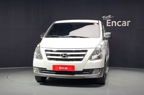 Hyundai Starex 11-Seater Wagon Modern Special — пробег 75 186 км — фото 3 из 5