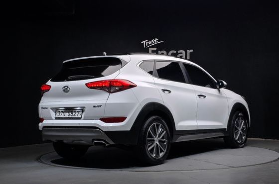 Hyundai Tucson Diesel 1.7 2WD Premium — пробег 112 776 км — фото 2 из 5