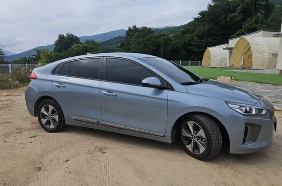 Hyundai Ioniq Q — пробег 61 911 км — фото 3 из 5