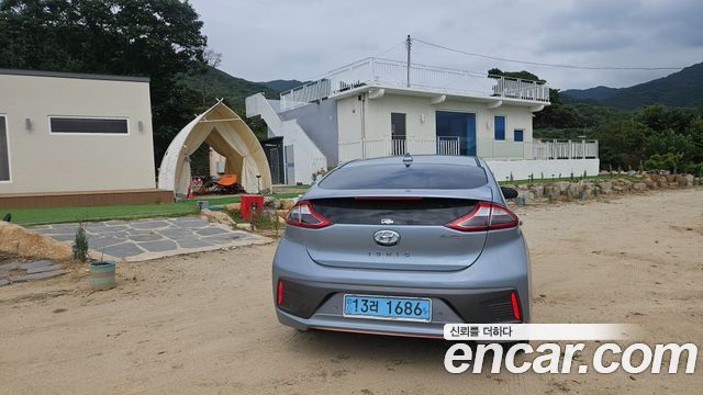 Hyundai Ioniq из Кореи Encar