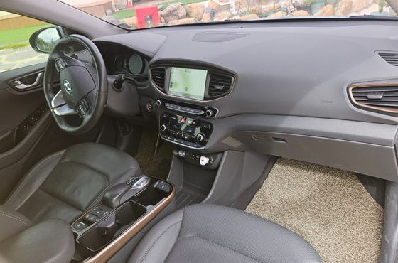 Hyundai Ioniq Q — пробег 61 911 км — фото 5 из 5