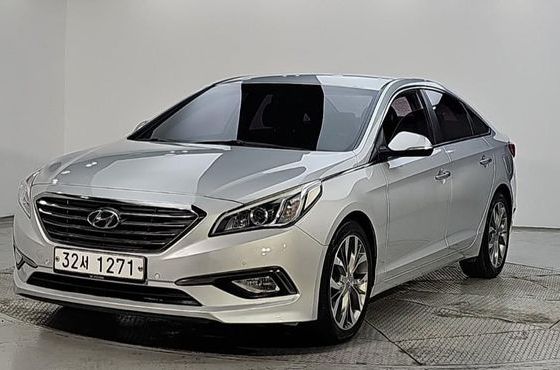 Hyundai Sonata 2.0 Premium — пробег 215 549 км — фото 1 из 5