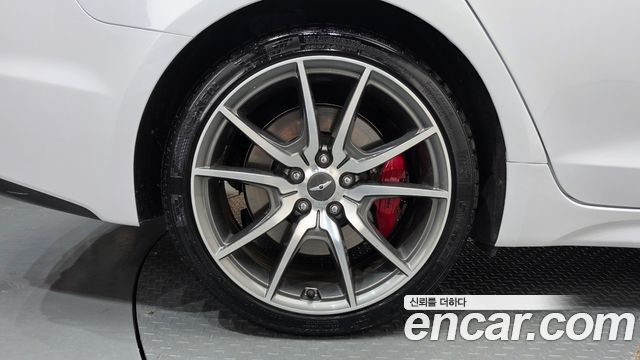 Genesis G70 из Кореи Encar