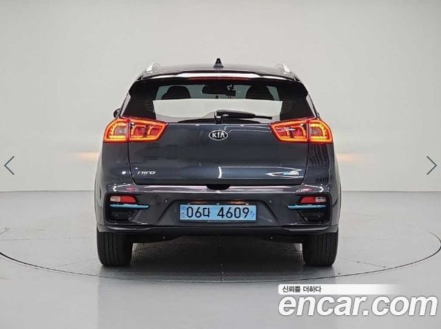 Kia Niro Noblesse — пробег 148 132 км — фото 3 из 5