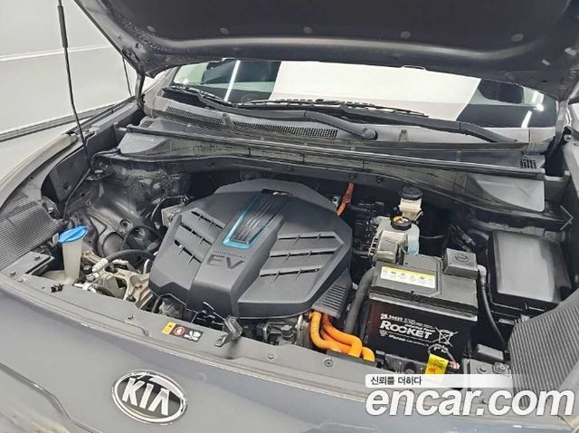 Kia Niro Noblesse — пробег 148 132 км — фото 5 из 5