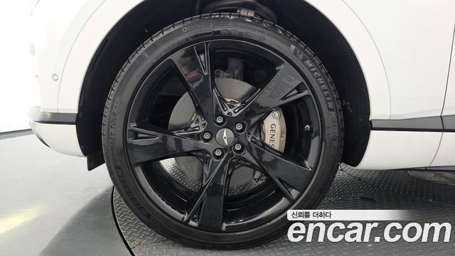 Genesis GV80 из Кореи Encar